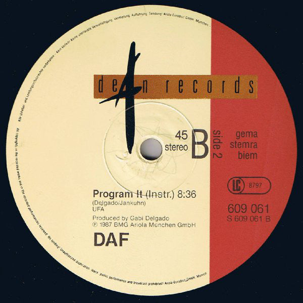 Deutsch Amerikanische Freundschaft : The Gun (12", Maxi)